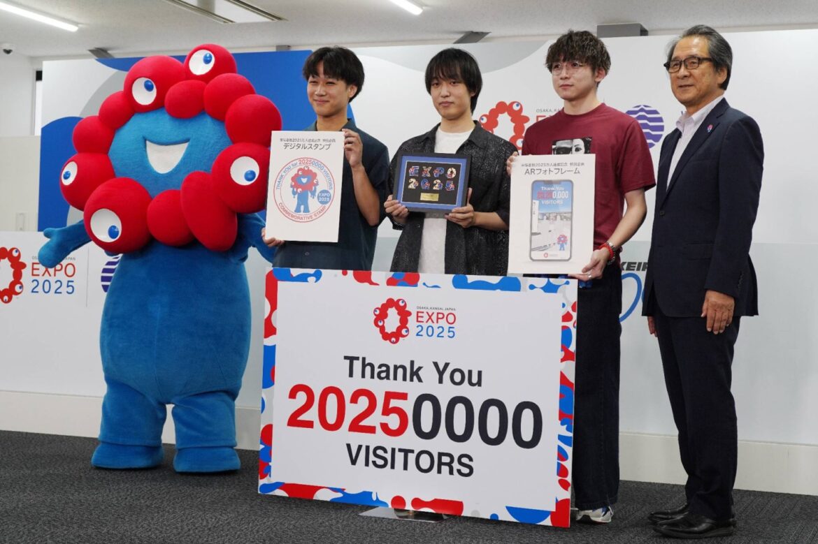 Osaka Expo hits record 200,000 daily visitors