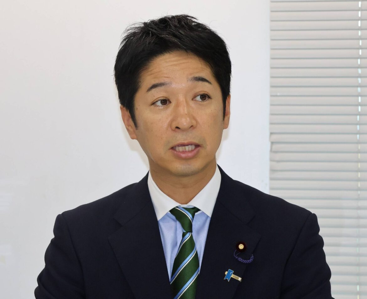 Nippon Ishin urges cap on foreign residents in Japan