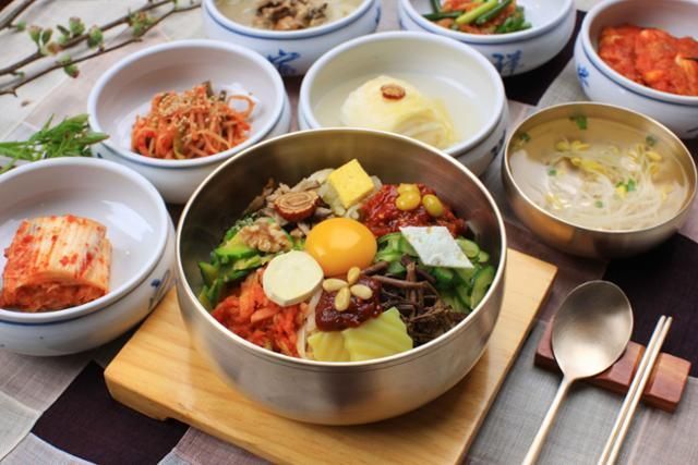 A Jeonju bibimbap set, part of the “30 Culinary Delights” campaign promoting regional tourism / Courtesy of Korea Tourism Organization 