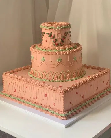 April's Baker Marrakesh-inspired wedding cake