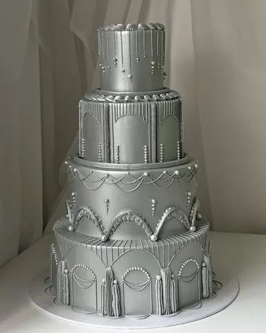 April's Baker New York City-inspired wedding cake