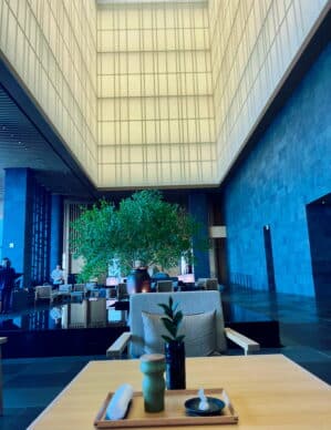 Aman Tokyo foyer.