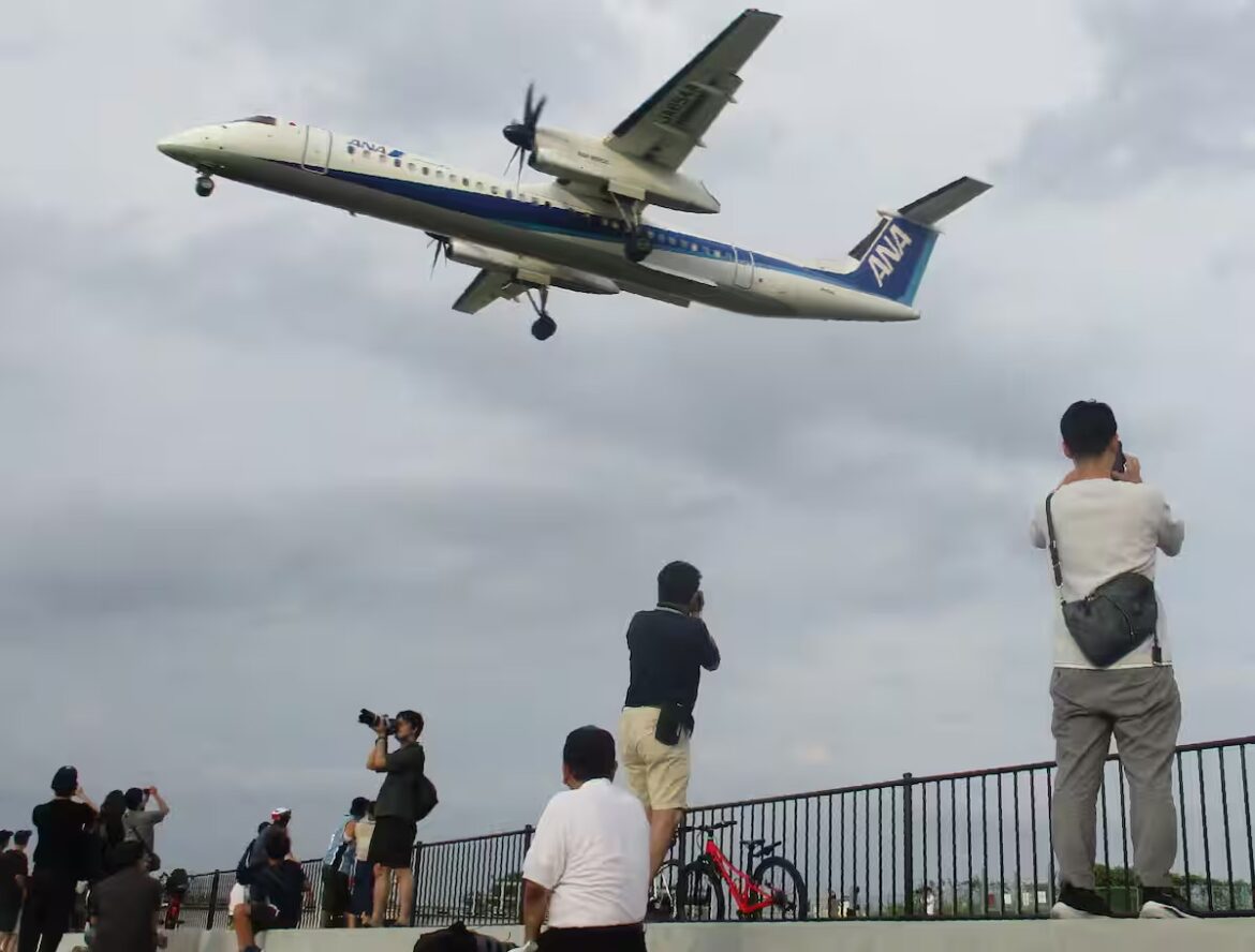 Park in Osaka Takes Off as New Plane-Spotting Destination Osaka airport