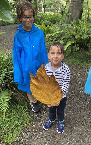 Marcos’ kids pose for a photo in Taipei’s central park.