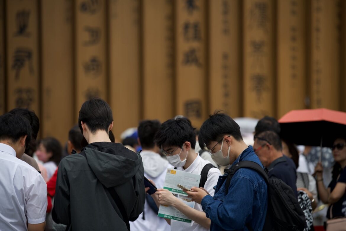 Toyoake: Toyoake: The Japanese city that wants to limit cell phone use to two hours a day | International EL PAÍS