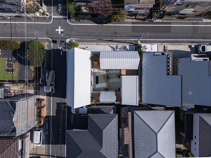 four interconnected volumes enclose courtyard family house in tokyo by takeshi hosaka