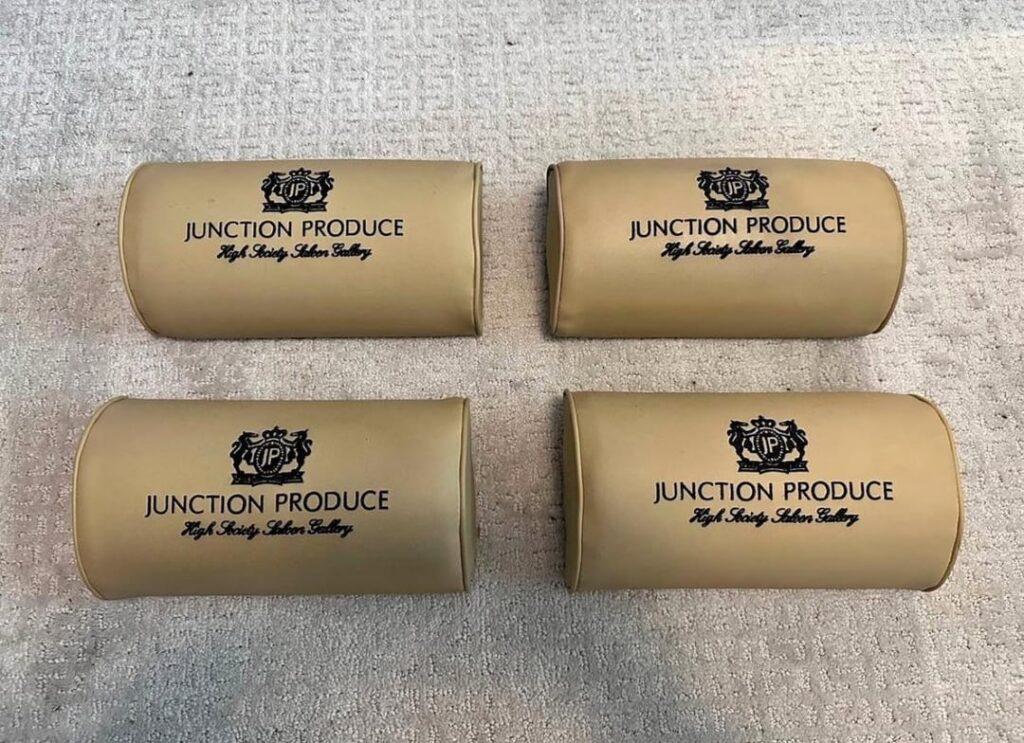 Buying 2nd hand Junction Produce Pillows