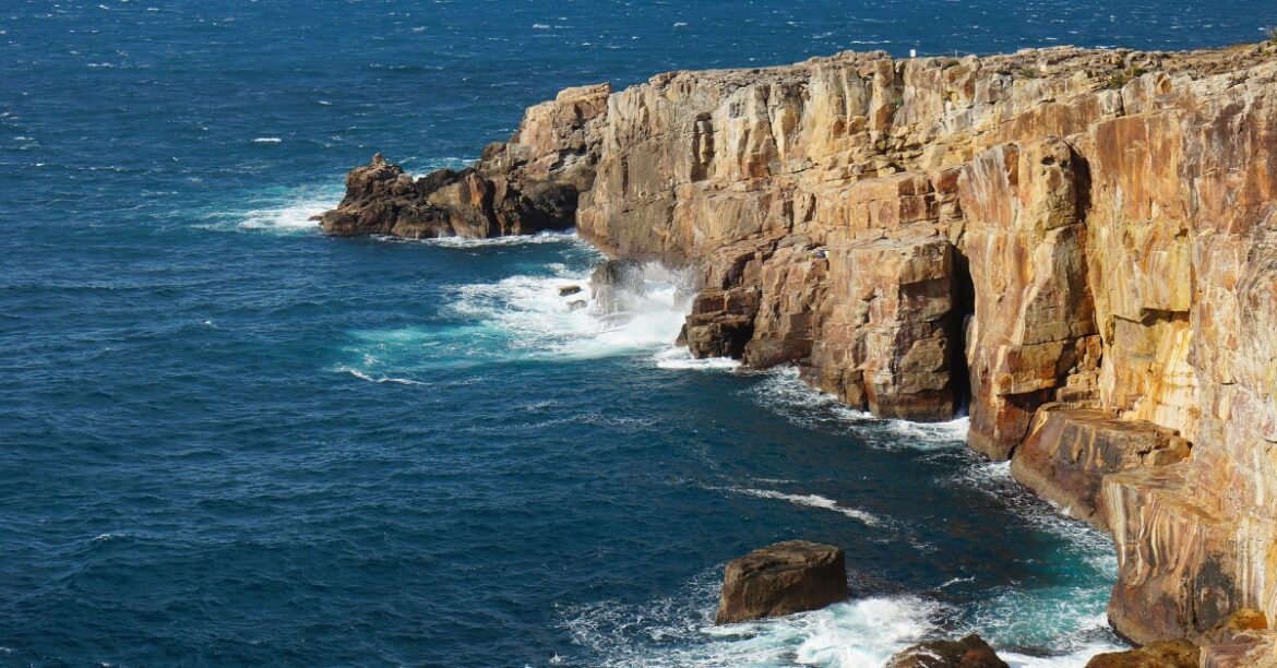 The Pastor Who Rescues People from Japan’s ‘Suicide Cliff’ The Pastor Who Rescues People from Japan’s ‘Suicide Cliff’