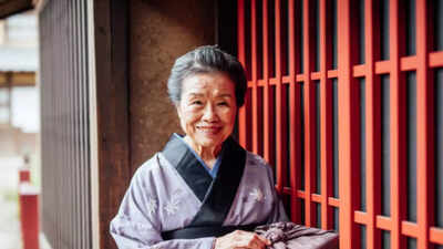 Japan sets new record with 100,000 people over 100 years of age; 7 secrets to their longevity