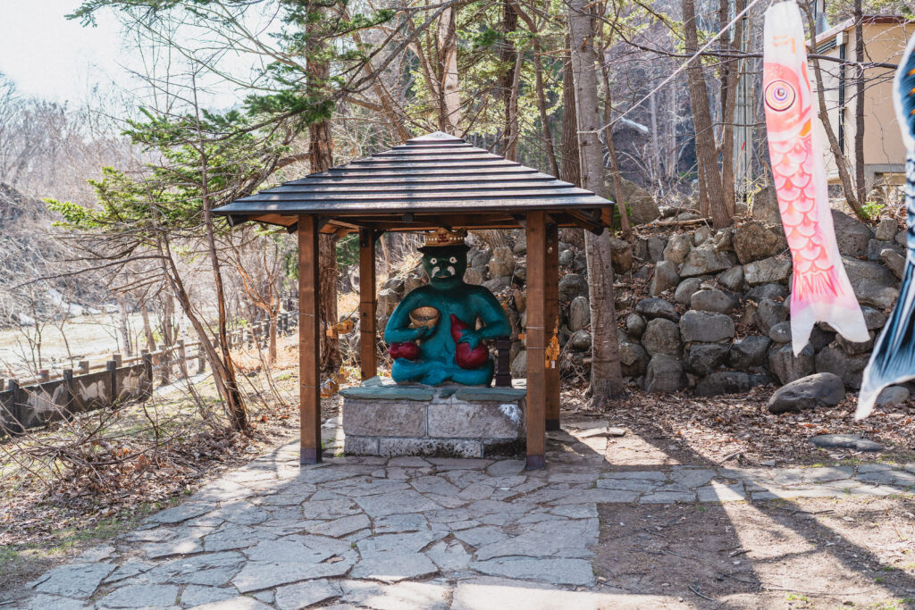 jozankei onsen statue