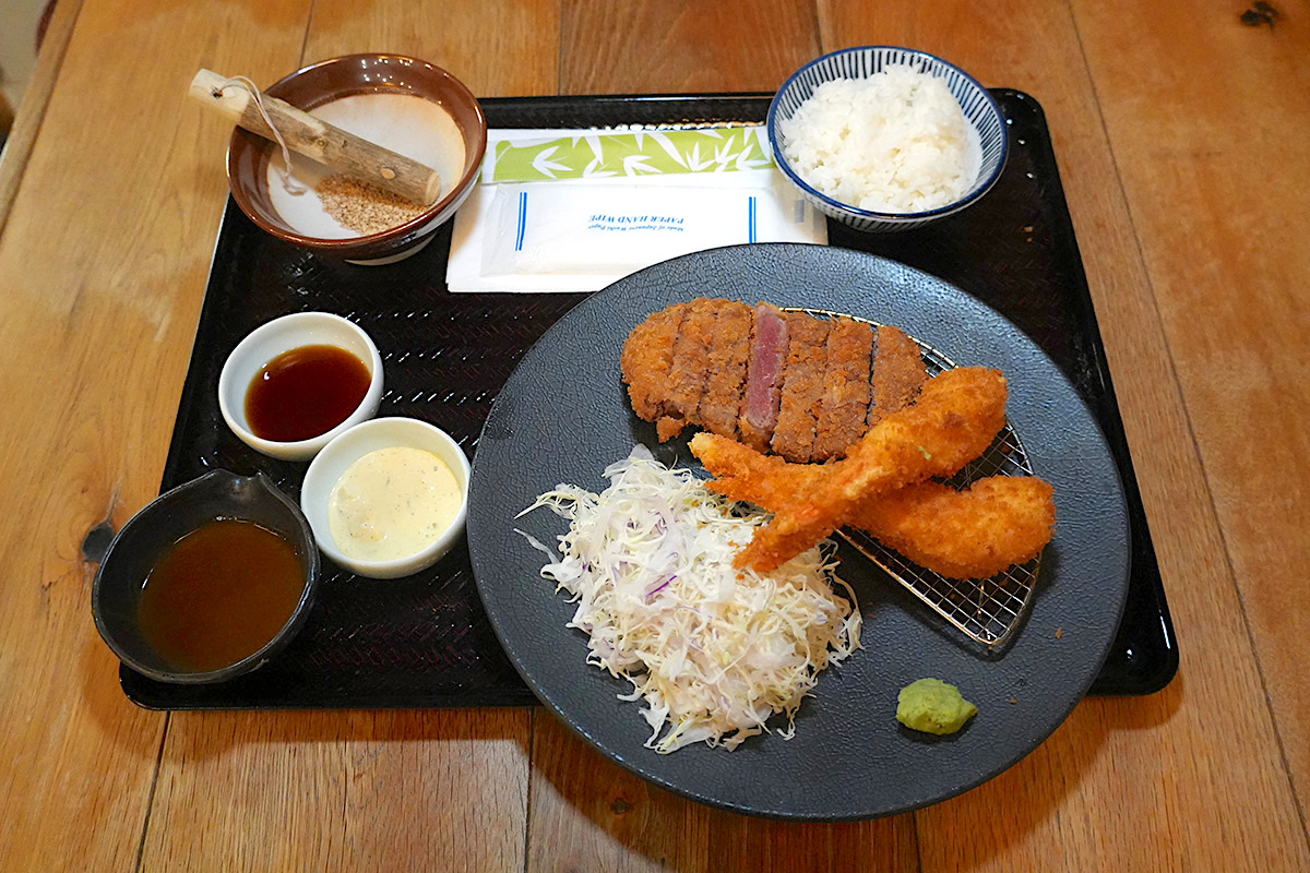 Kyoto Katsuda Steak And Shrimp katsu set