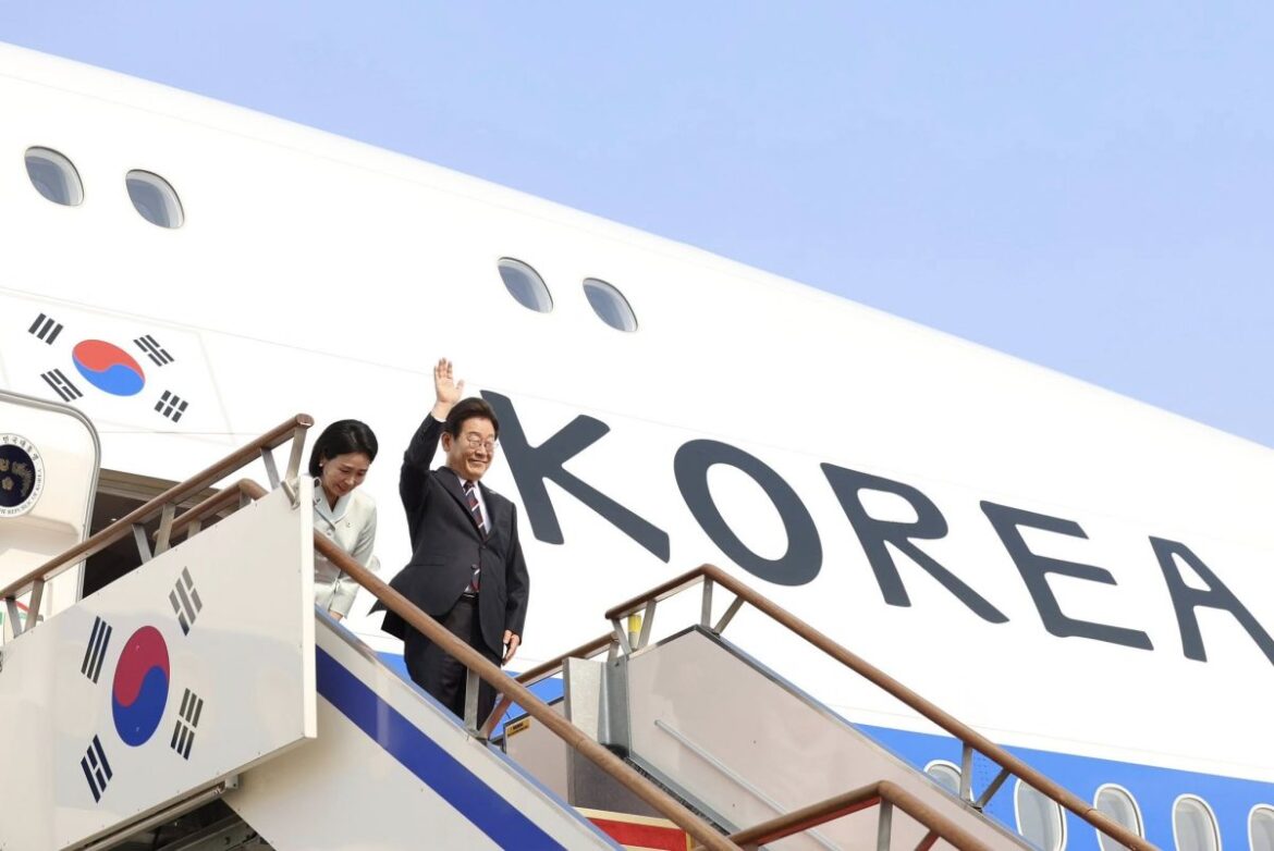Seoul’s Diplomatic Tightrope: Between Tokyo, Trump, and North Korea lee jae-myung first ladt plane