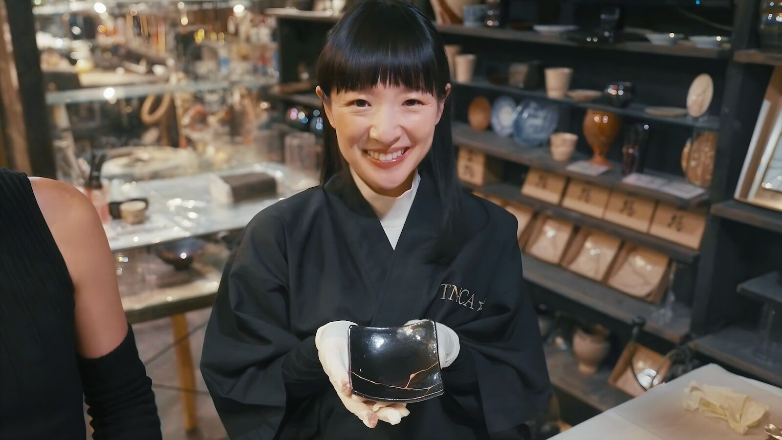 marie kondo holding kontsugi ceramic