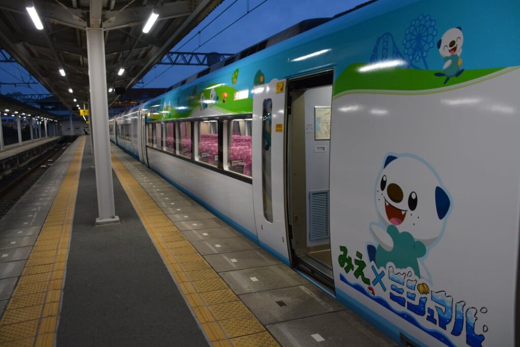 The colorful trains of Japan 2 - a sample of different character train liveries