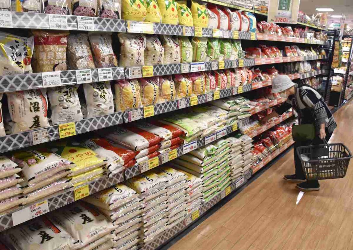 Rice prices in Japan go up again, effects of releasing government-stockpiled rice wanes after 3 months