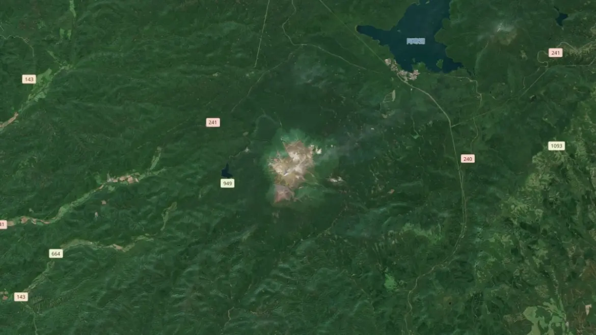 Increased seismicity and gas emissions at Meakandake volcano, Hokkaido, Japan satellite image of meakandake volcano on september 15 2025