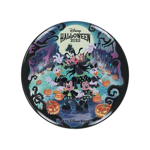 Round plate with Disney characters in Halloween costumes, part of 2025 Halloween merchandise at Tokyo Disney Resort.