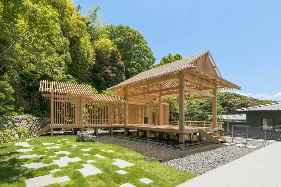 The bamboo pavilion is used for yoga sessions (Banyan Tree)