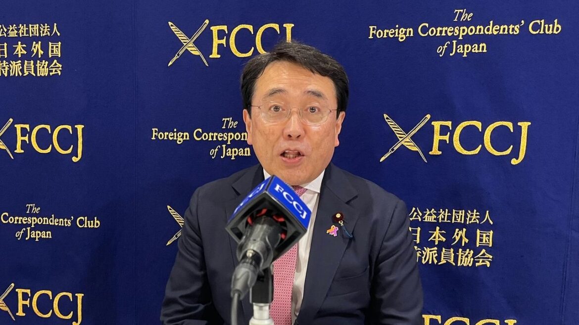 Japan’s lead trade negotiator defends tariffs deal with the US Japan's lead trade negotiator defends tariffs deal with the US