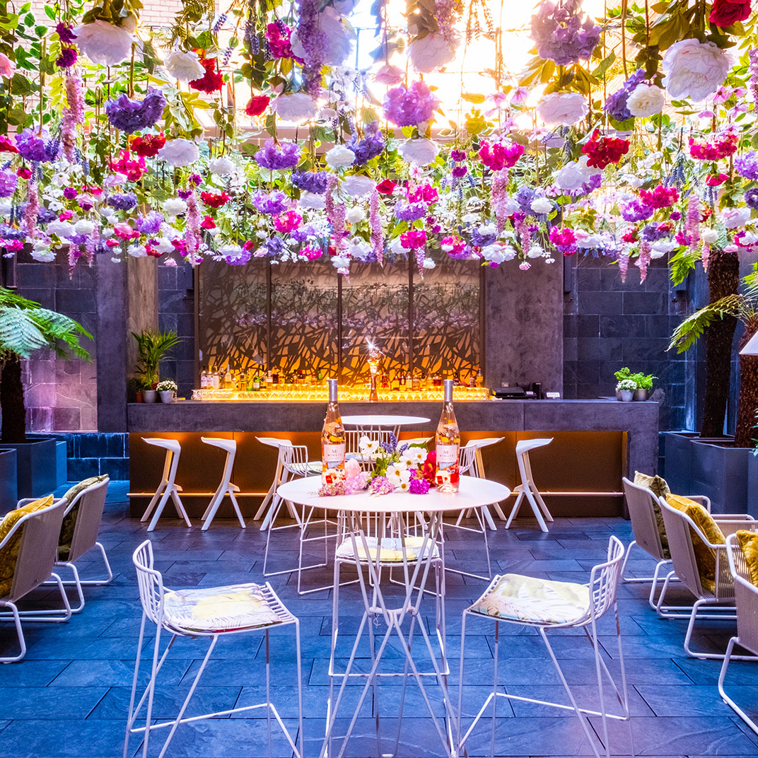 A modern, artsy vibe leads the way at the South Place Hotel (© South Place Hotel)