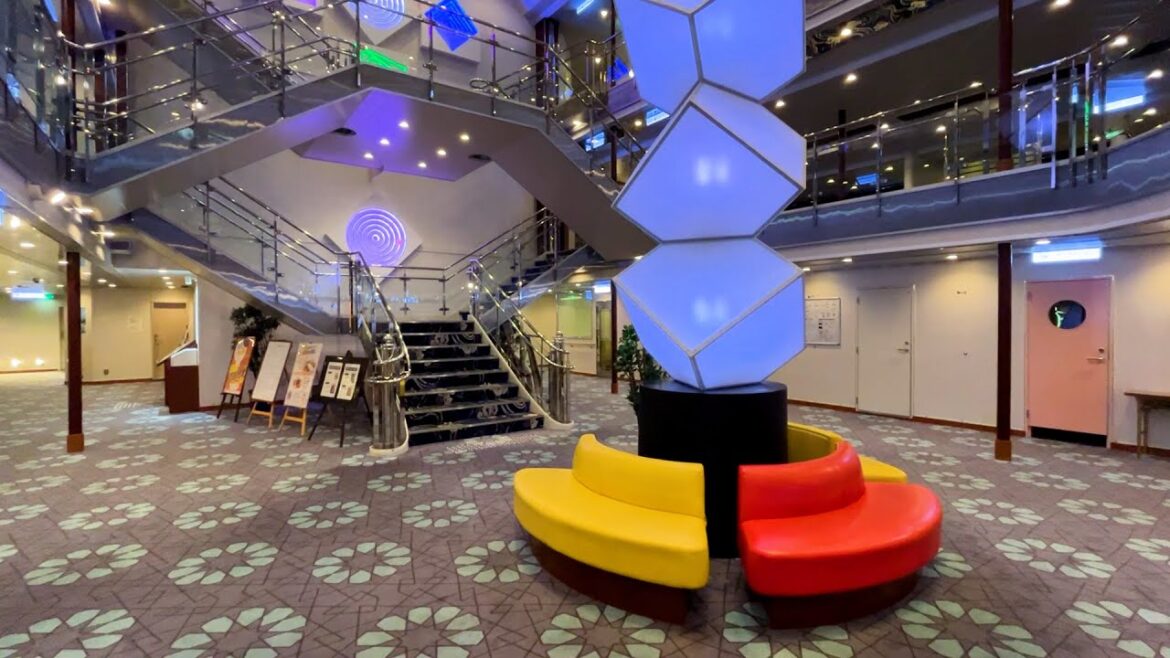 Osaka to Hokkaido: 21 Hours on Japan's Midnight Departure Ferry (Train to Tsuruga)