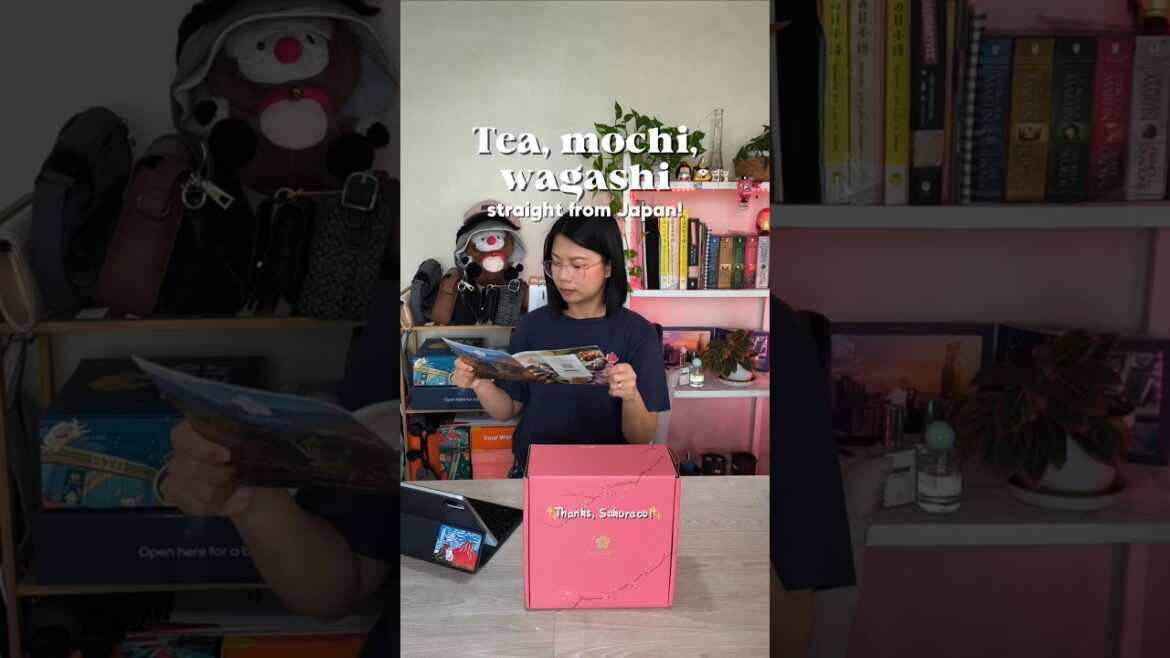 My Japanese snack box just arrived! 🎁 #sakuraco #japansnacks #japanfinds #japantravel