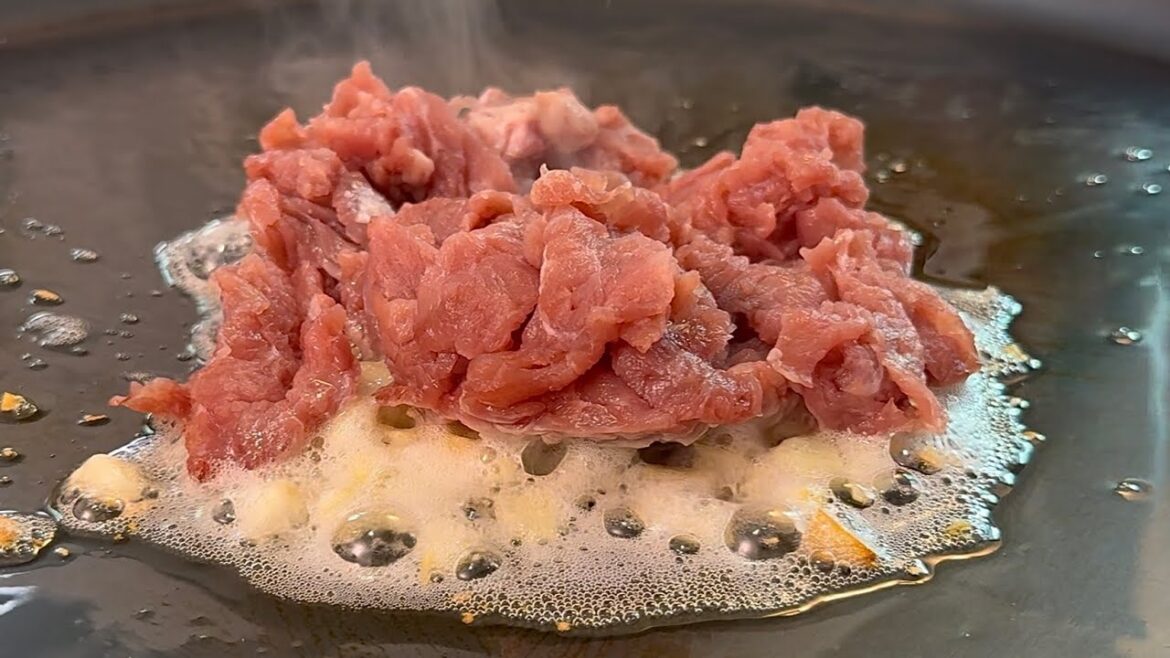 JAPANESE BEEF GARLIC RICE STREET FOOD BEEF FROM JAPAN