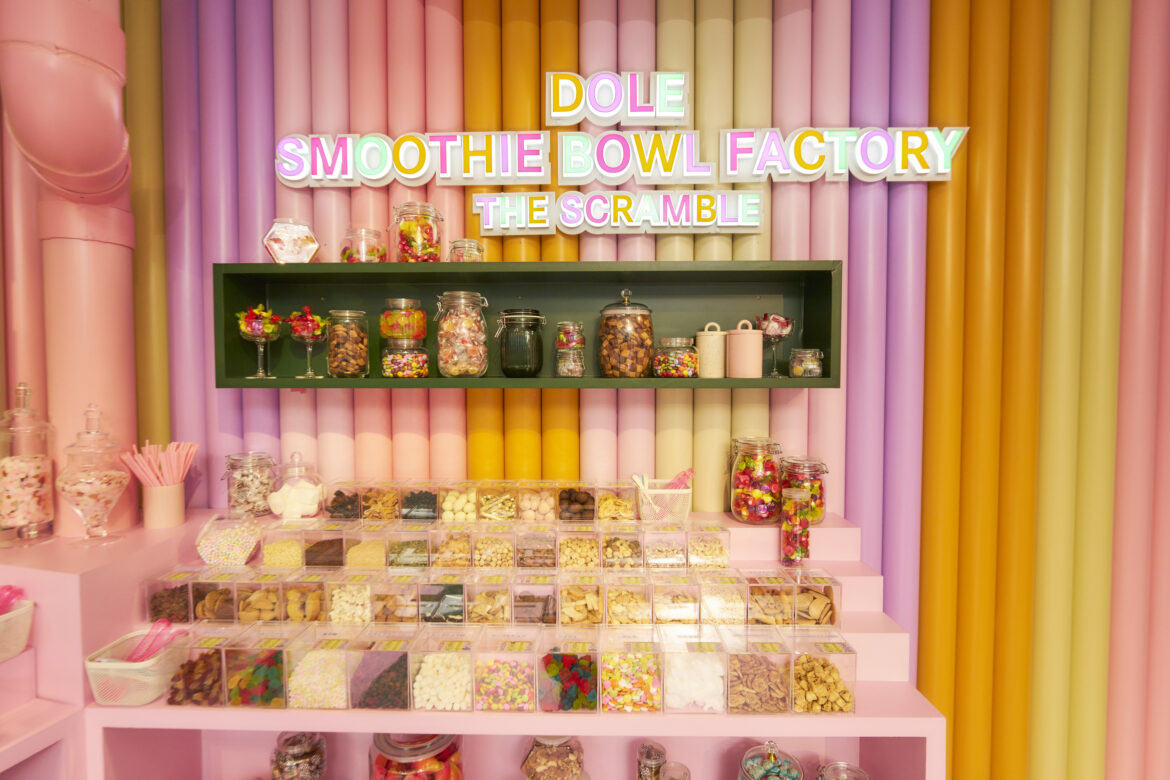 Dole Smoothie Bowl Factory - The Scramble | Shibuya Scramble Crossing
