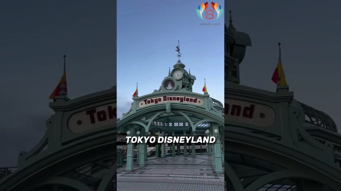 Most Beautiful Places In Japan🇯🇵 | You Must Visit. #shorts #travel #trip #japan #tokyo #disneyland