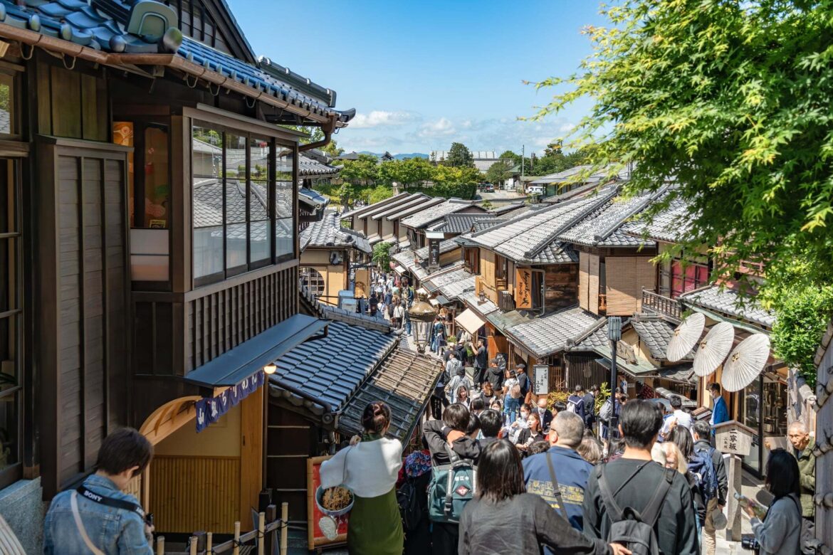 Kyoto to increase hotel tax by up to 900 percent, making it Japan’s highest Kyoto to increase hotel tax by up to 900 percent, making it Japan’s highest