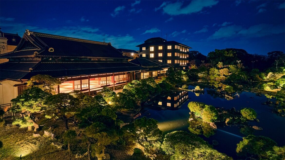 Inside an Authentic Samurai Residence in Japan | Yanagawa Ryokan Ohana