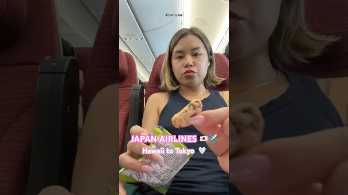 Everything I ate on Japan Airlines Economy | Hawaii to Tokyo 🇯🇵✈️#travelshorts #japantravel #japan Everything I ate on Japan Airlines Economy | Hawaii to Tokyo 🇯🇵✈️#travelshorts #japantravel #japan