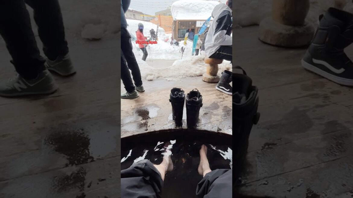 Snowboarding epic Nagano, Japan is must try #travel #japow #japan #nagano