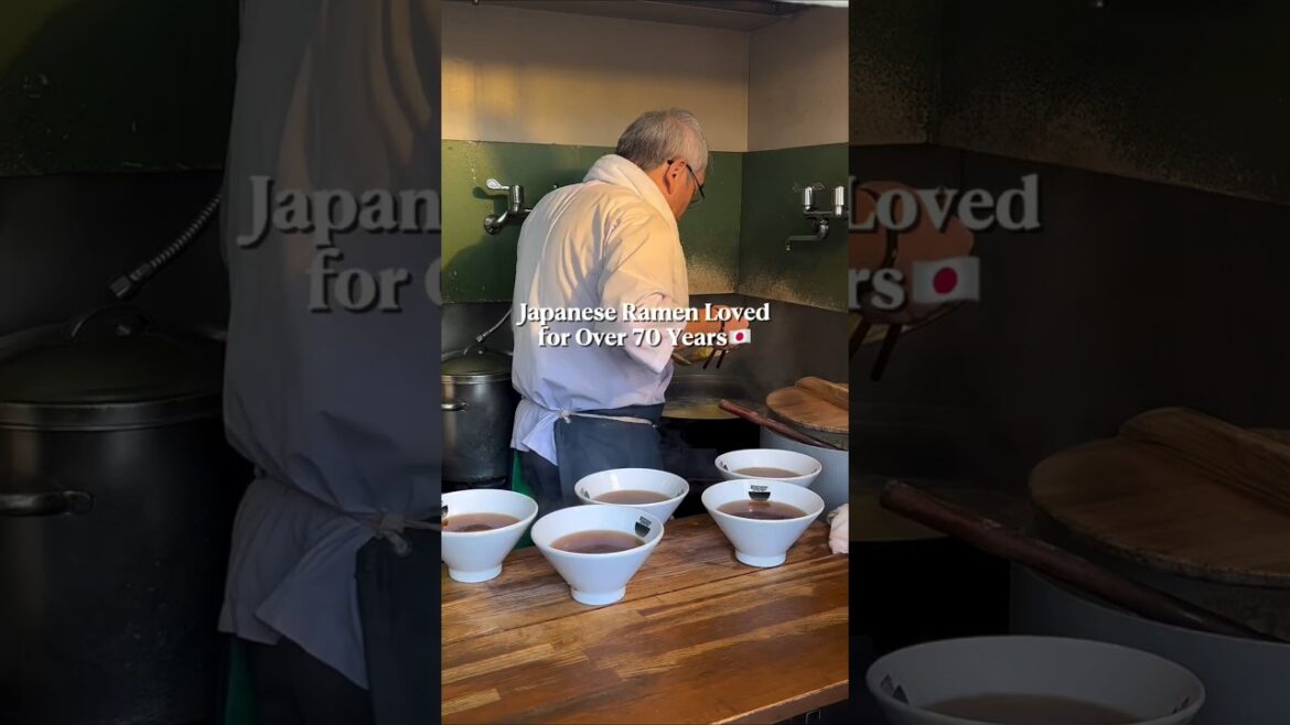 Japanese Ramen #food #travel #japantravel #japan #japanesestreetfood #japanesefood #shorts