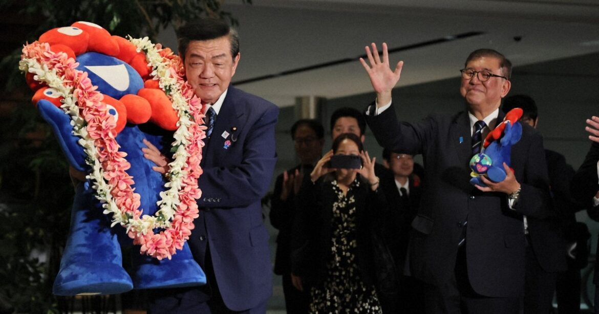 PM Ishiba, officials bid farewell to talking 'Myaku-Myaku' doll after Osaka Expo ends