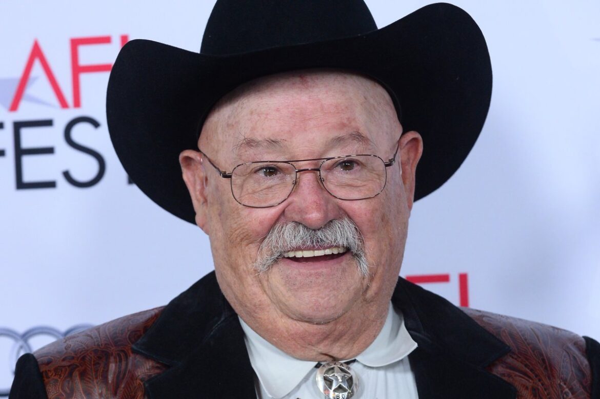 Famous birthdays for Oct. 16: Barry Corbin, Naomi Osaka Famous birthdays for Oct. 16: Barry Corbin, Naomi Osaka