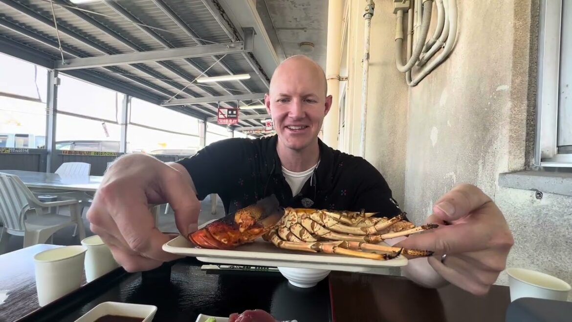 Episode 4 Japan Foods- Trying Fish Markets in Okinawa, Japan