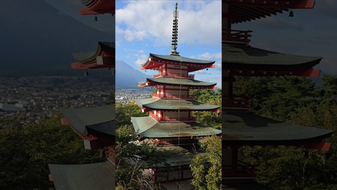 Chureito Pagoda #japan #fujiyoshida @BCL.COSMIN Pagoda