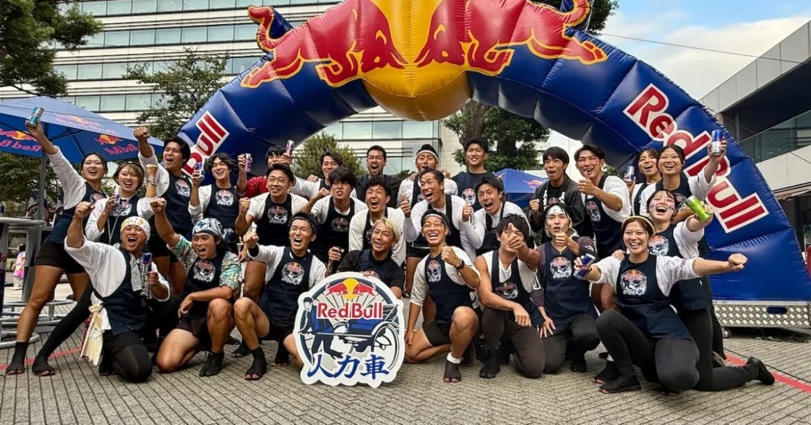 Japanese rickshaw drivers turn into athletes for an unforgettable Red Bull showdown