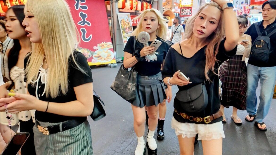 CRAZY NIGHTLIFE in Osaka, Japan π―π΅ Streets of Dotonbori & Namba CRAZY NIGHTLIFE in Osaka, Japan π―π΅ Streets of Dotonbori & Namba