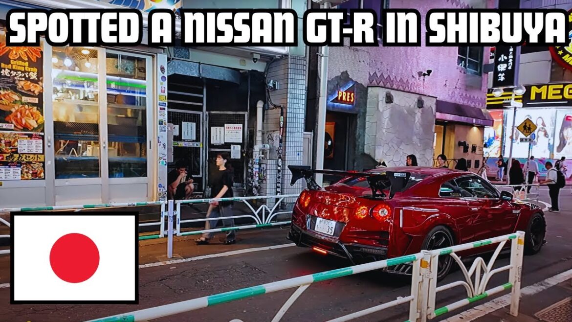 SPOTTED A NISSAN GT-R | SHIBUYA CROSSING | NIGHT WALK IN DOWNTOWN SHIBUYA TOKYO JAPAN 🇯🇵 東京 日本