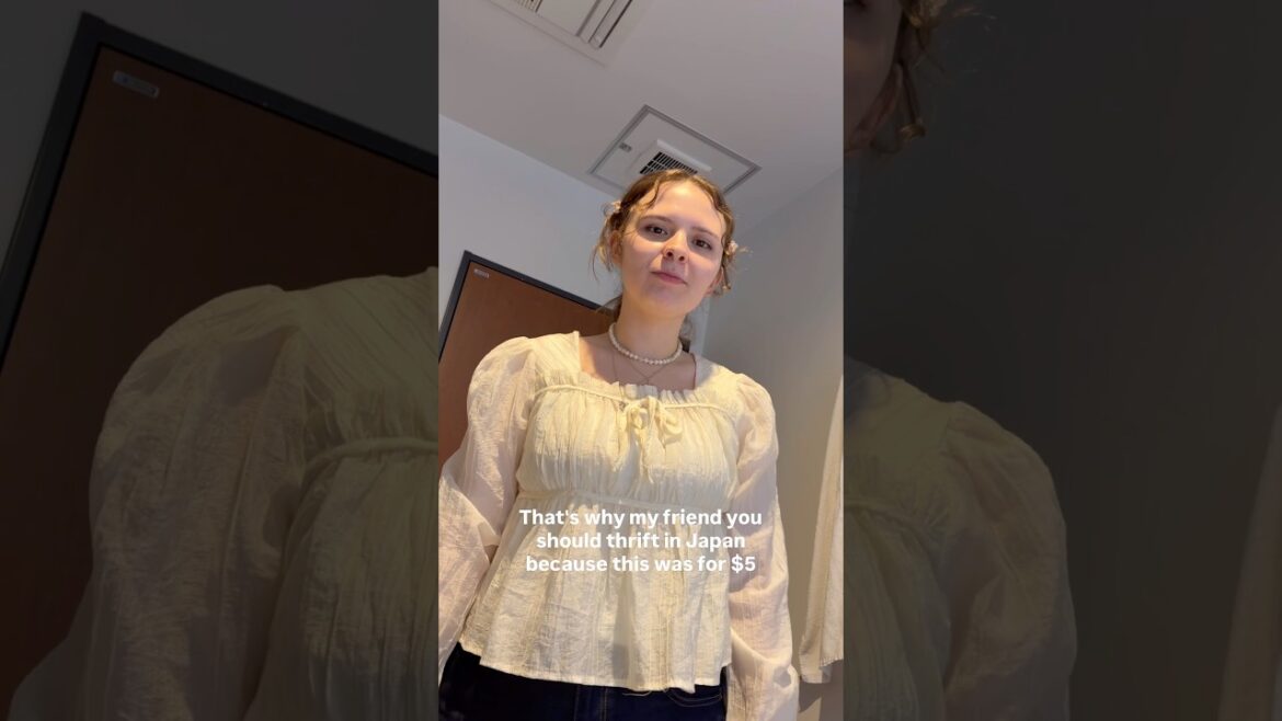 ADVICE FOR YOUR JAPAN TRIP  500-800¥ prices #japantrip #japantravel #bookoff #japanfashion ADVICE FOR YOUR JAPAN TRIP  500-800¥ prices #japantrip #japantravel #bookoff #japanfashion