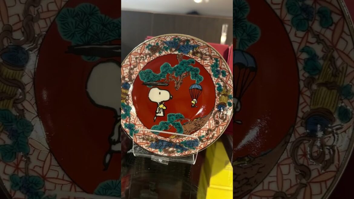 SNOOPY MEETS KYOTO! #japan #asiantravel #peanutsgang #snoopy #kawaii #travel #snoopygrams SNOOPY MEETS KYOTO! #japan #asiantravel #peanutsgang #snoopy #kawaii #travel #snoopygrams