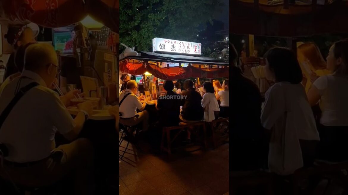 🍜 The Legendary 60-Year-Old Ramen Stall of Fukuoka #japanesefood #japantravel #japanesebreakfast 🍜 The Legendary 60-Year-Old Ramen Stall of Fukuoka #japanesefood #japantravel #japanesebreakfast