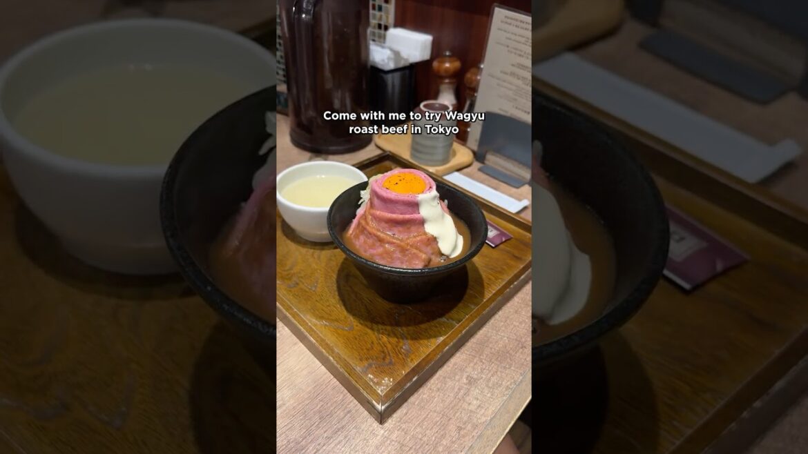 Tokyo’s EPIC Wagyu ‘Meat Volcano’ Bowl at Roast Beef Ohno Tokyo’s EPIC Wagyu ‘Meat Volcano’ Bowl at Roast Beef Ohno