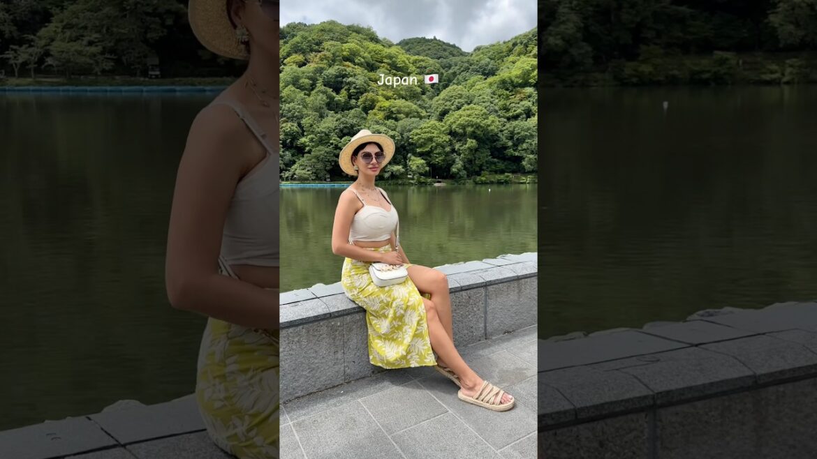 Arashiyama Bamboo forest in Kyoto Japan 🇯🇵