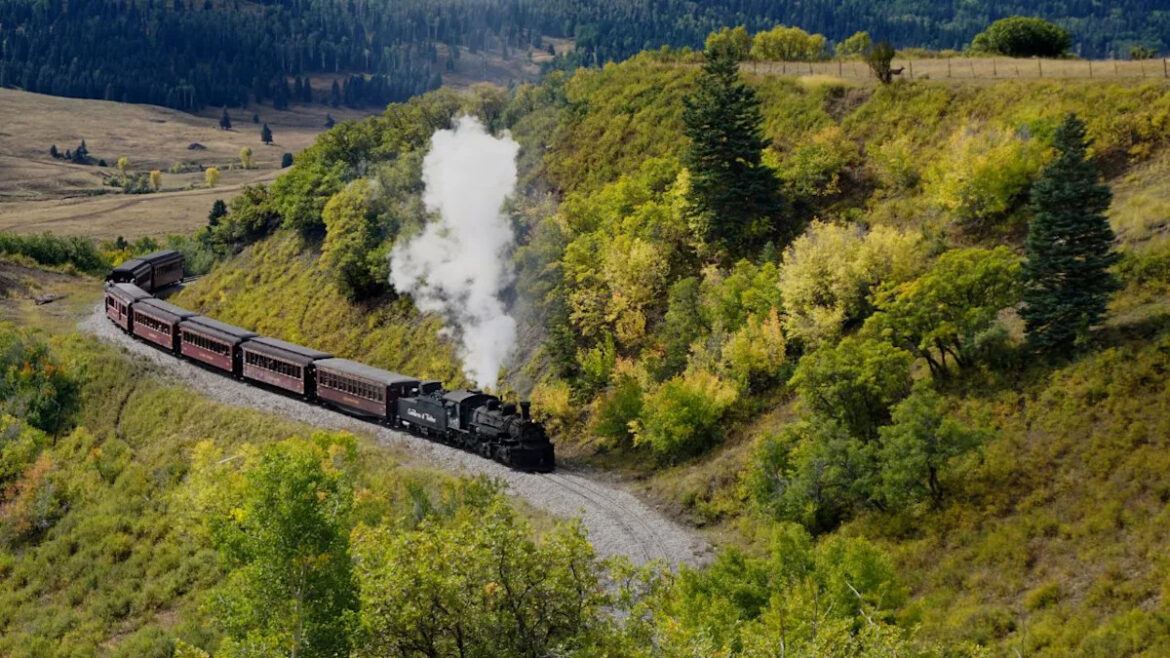 The Best Fall Train Rides Around the World Yahoo lifestyle home