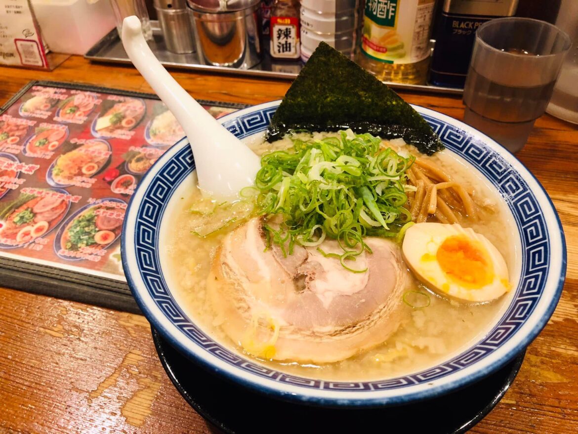 Ohayou Minasan. asagohantabeta, A heavy meal for morning!!!