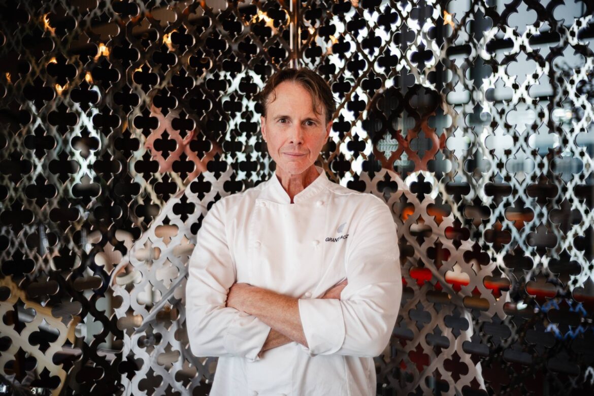 Eat your balloons: The culinary theater of Grant Achatz comes to Tokyo Eat your balloons: The culinary theater of Grant Achatz comes to Tokyo