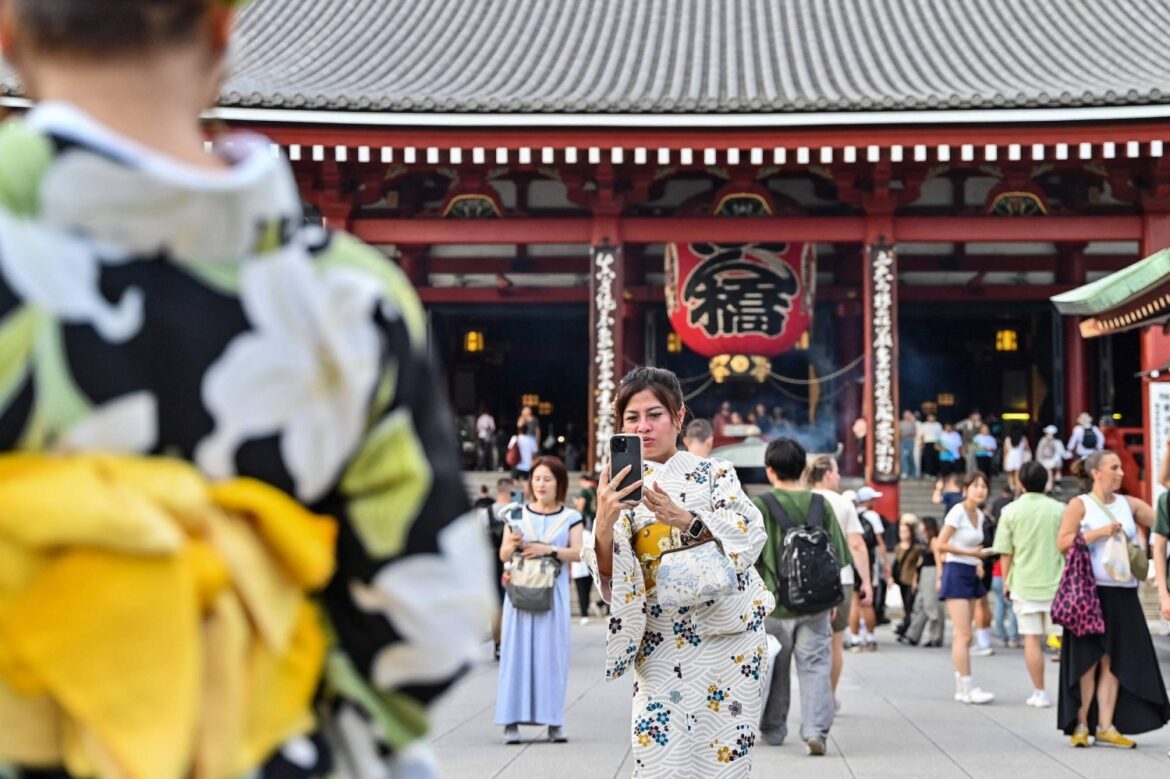 Japan set to be most impacted by tourism labor shortages globally, report shows